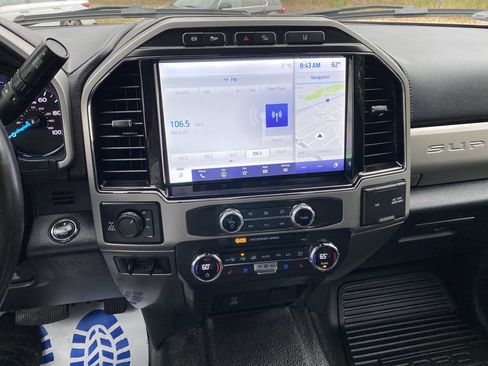 Certified 2022 Ford F350 Lariat w/ Tremor Off-Road Package image 9