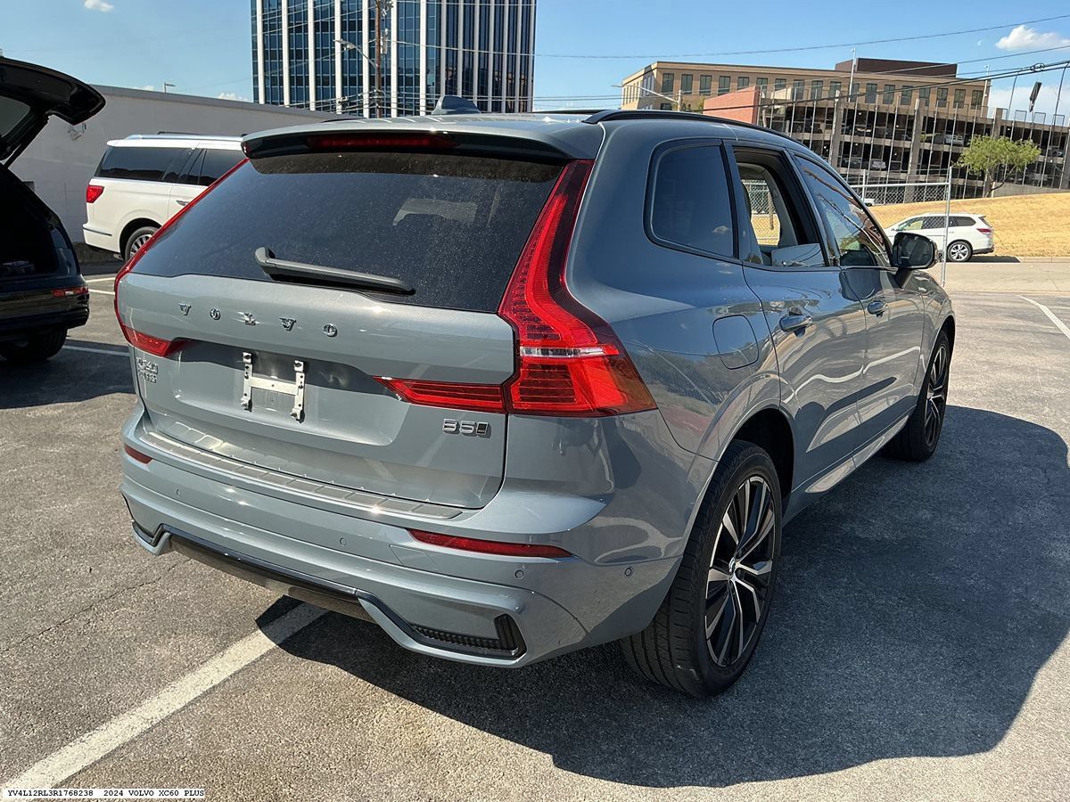 Used 2024 Volvo XC60 B5 Plus w/ Protection Package Premier AWD/4WD image 6