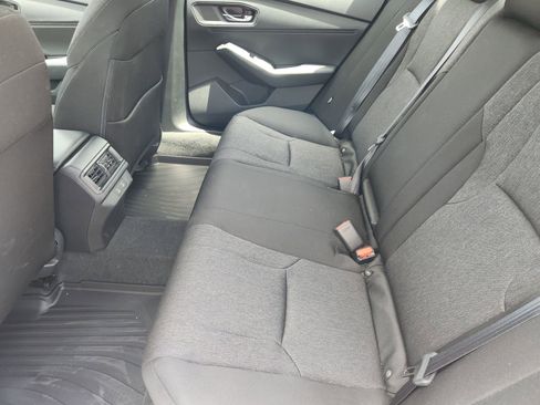 Used 2025 Honda Accord SE image 35