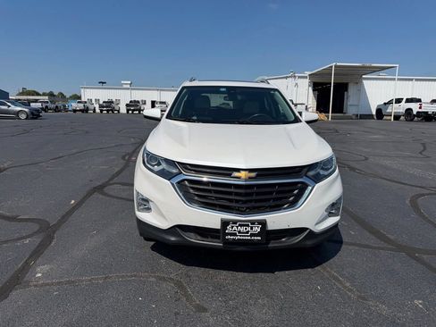 Certified 2020 Chevrolet Equinox LT FWD image 2