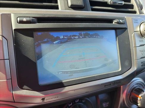 Used 2019 Toyota 4Runner SR5 AWD/4WD image 22