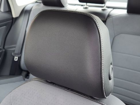 New 2026 Volkswagen Jetta SE image 14