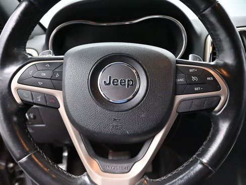 Used 2016 Jeep Grand Cherokee Laredo w/ Quick Order Package 23E RWD image 16