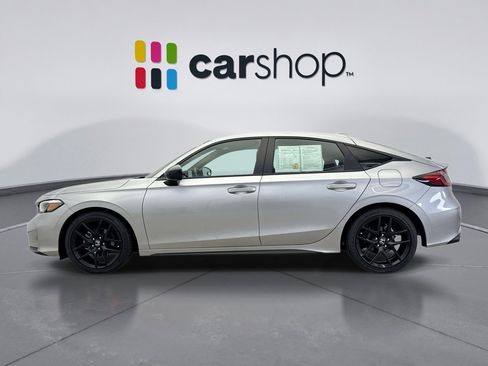 Used 2025 Honda Civic Sport image 2