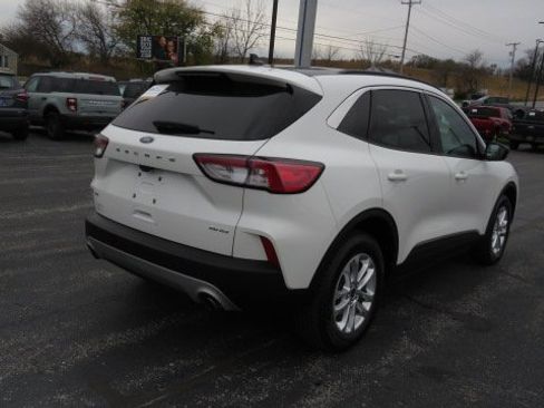 Certified 2022 Ford Escape SE w/ Convenience Package image 7