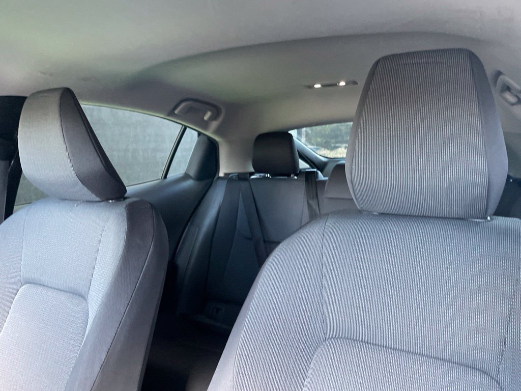 Used 2023 Toyota Prius LE FWD image 11
