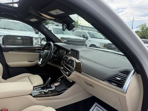 Used 2019 BMW X3 sDrive30i w/ Driving Assistance Package RWD image 9