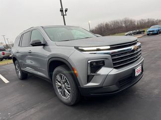 New 2026 Chevrolet Traverse LT w/ Driver Confidence Package video 2