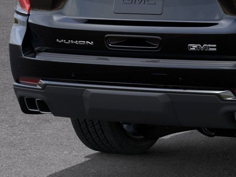 New 2026 GMC Yukon XL Denali Ultimate AWD/4WD image 17