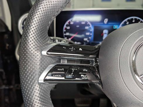 Certified 2023 Mercedes-Benz GLC 300 4MATIC image 34