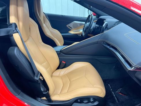 Used 2021 Chevrolet Corvette Stingray Preferred Cpe w/ Z51 Performance Package RWD image 21
