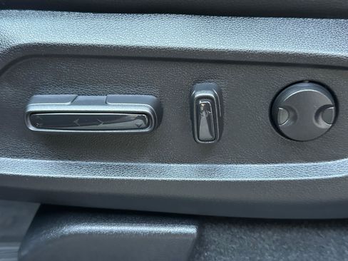 Certified 2025 Honda Pilot TrailSport image 23