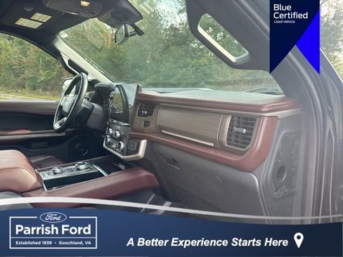 Certified 2024 Ford Expedition Limited image 47