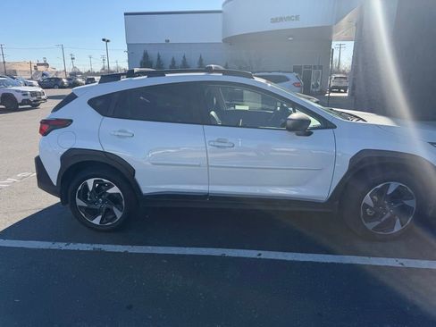 Used 2025 Subaru Crosstrek 2.5i Limited image 3