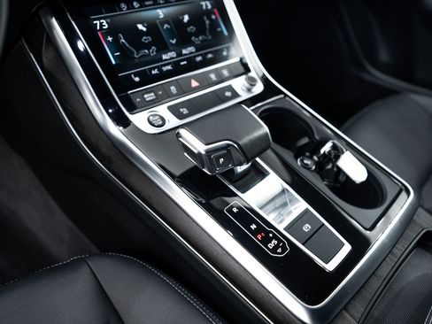 Certified 2023 Audi Q8 Premium w/ Convenience Package AWD/4WD image 13
