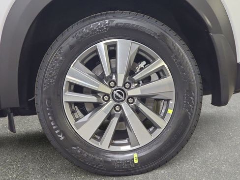 New 2026 Nissan Pathfinder SL w/ Cargo Package AWD/4WD image 30