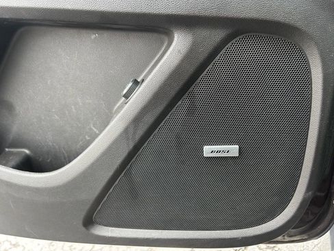 Used 2019 Chevrolet Traverse LT w/ LT Premium Package image 15