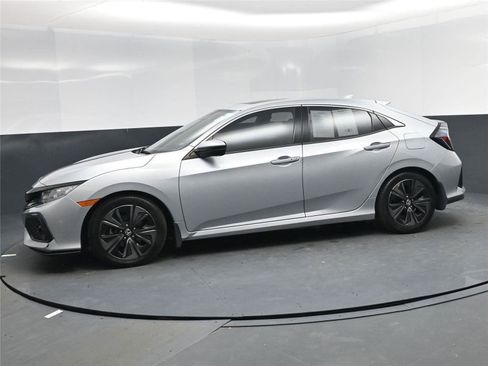 Used 2017 Honda Civic EX-L image 3