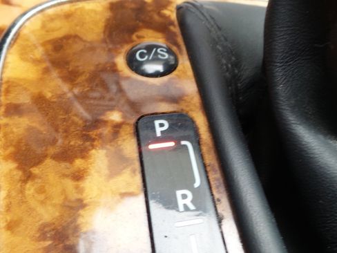 Used 2006 Mercedes-Benz E 350 Sedan image 67