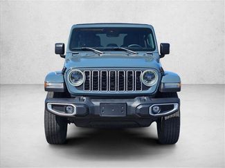 Used 2024 Jeep Wrangler Unlimited Sahara w/ Technology Group AWD/4WD video 2