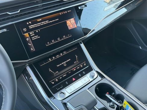New 2026 Audi Q8 Premium Plus image 28