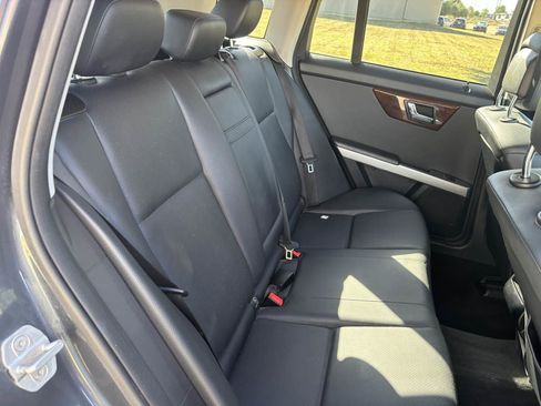 Used 2011 Mercedes-Benz GLK 350 4MATIC image 18