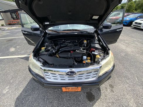 Used 2013 Subaru Forester 2.5X Limited AWD/4WD image 18