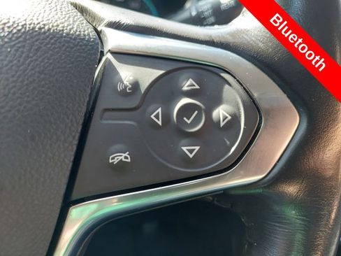 Used 2020 Chevrolet Traverse LT FWD image 21