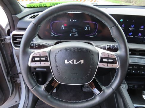 Certified 2023 Kia Telluride EX X-Line image 16