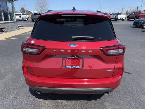Used 2023 Ford Escape ST-Line Select image 13