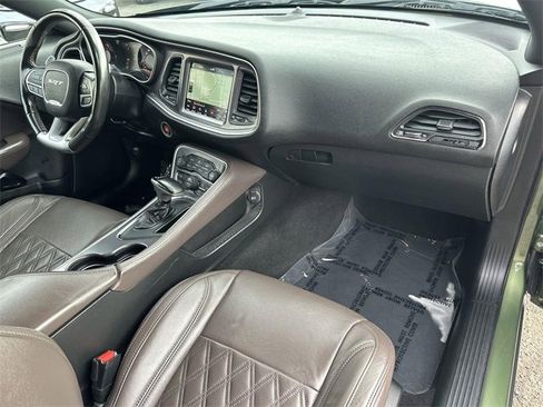 Used 2020 Dodge Challenger SRT Hellcat Redeye image 28