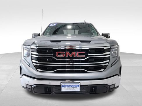 Used 2025 GMC Sierra 1500 SLT w/ SLT Premium Plus Package AWD/4WD image 7