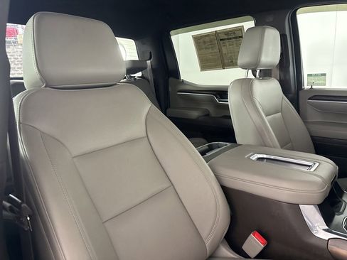 Used 2022 GMC Sierra 1500 SLT w/ SLT Convenience Package image 30