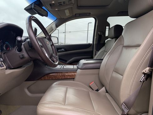 Used 2017 Chevrolet Tahoe Premier image 16