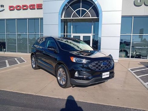 Used 2024 Ford Edge Titanium image 8