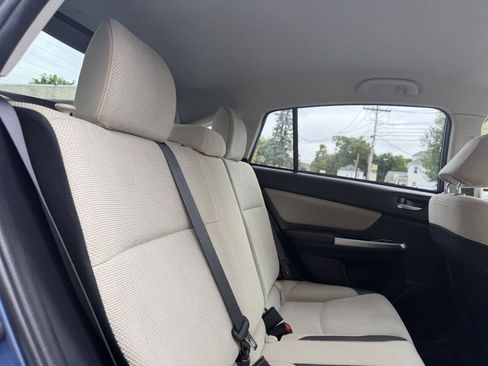 Used 2016 Subaru Crosstrek 2.0i Premium AWD/4WD image 25