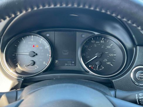 Used 2022 Nissan Rogue Sport SV w/ Technology Package AWD/4WD image 17