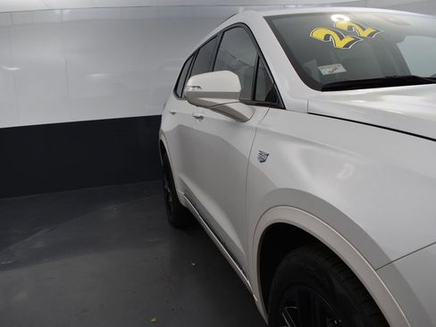 Used 2022 Cadillac XT6 Sport w/ Platinum Package image 35