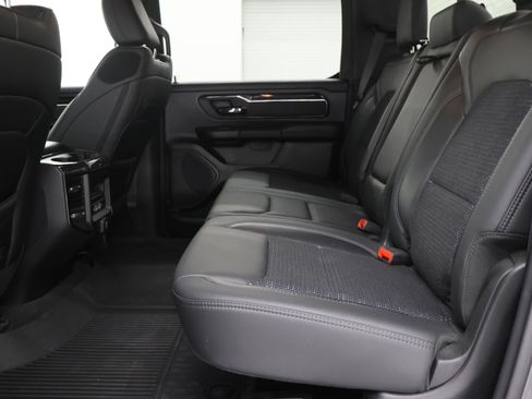 Used 2020 RAM 1500 Big Horn w/ Built-to-serve Edition AWD/4WD image 33