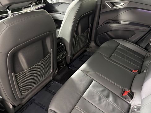 Certified 2023 Audi Q4 e-tron Premium Plus w/ Premium Plus RWD image 11