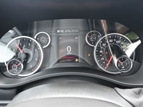 New 2026 RAM 2500 Tradesman AWD/4WD image 10