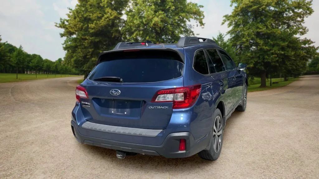 Used 2019 Subaru Outback 2.5i Limited w/ Popular Package #2 AWD/4WD image 7