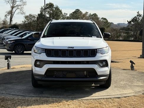 New 2026 Jeep Compass Latitude image 2