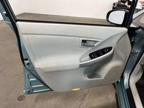 Used 2015 Toyota Prius Three FWD image 23