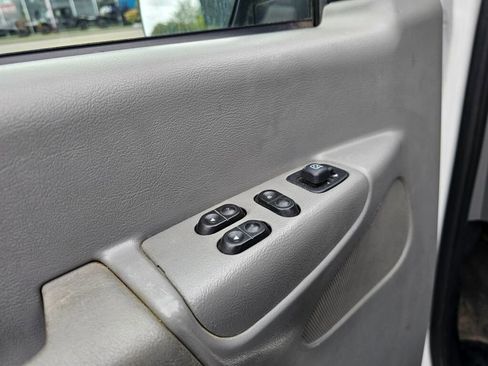 Used 2008 Ford E-150 and Econoline 150 RWD image 22
