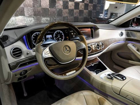 Used 2015 Mercedes-Benz S 550 Sedan image 3