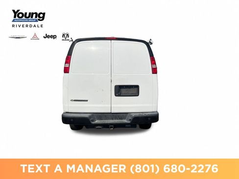 Used 2019 Chevrolet Express 2500 w/ Driver Convenience Package RWD image 4