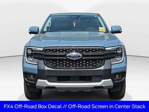 Used 2025 Ford Ranger Lariat w/ FX4 Off-Road Package image 10