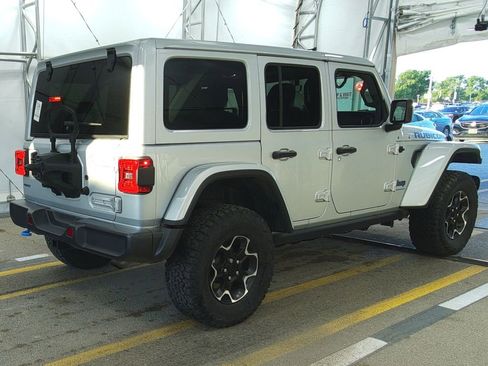 Used 2023 Jeep Wrangler Unlimited Rubicon 4xe w/ Cold Weather Group AWD/4WD image 2