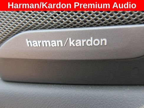 Used 2023 BMW X7 xDrive40i w/ Executive Package AWD/4WD image 19
